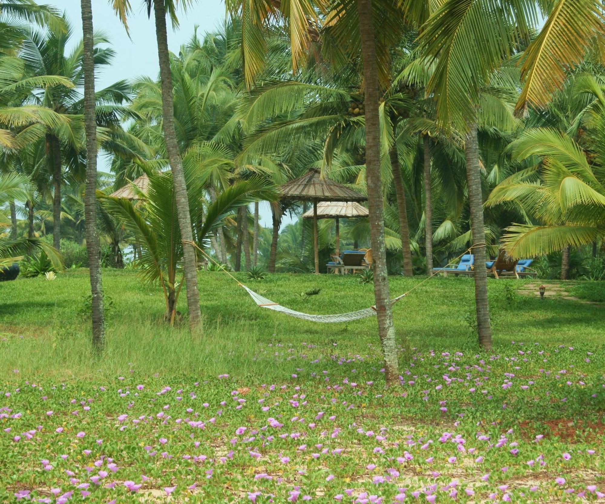 Neeleshwar Hermitage Nīleshwar Buitenkant foto