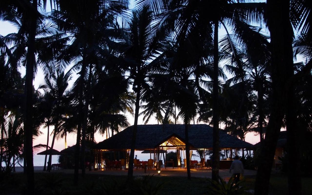 Neeleshwar Hermitage Nīleshwar Buitenkant foto